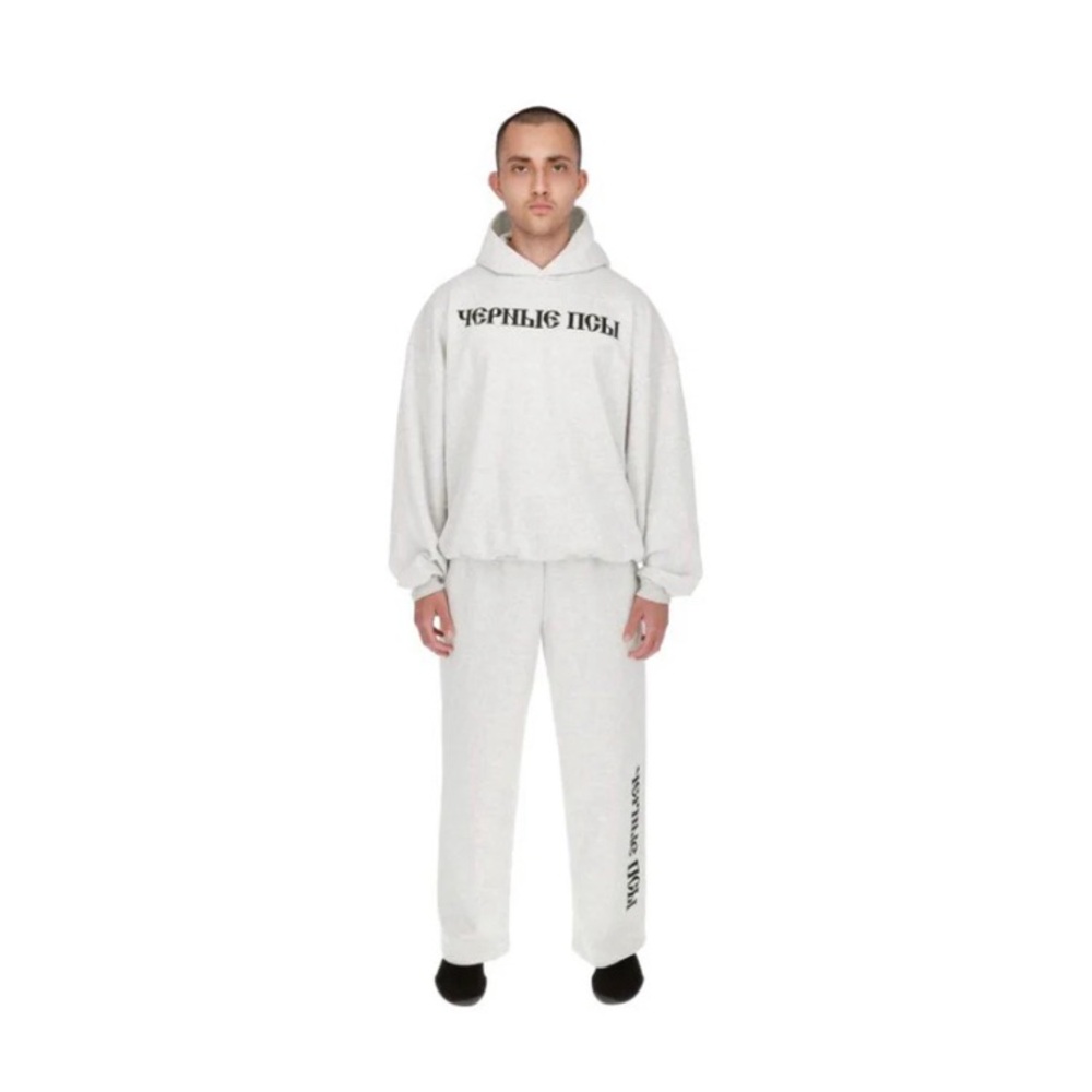 Yeezy black Dogs Sweatsuit sz 3.  Brand New.